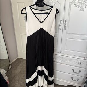 Karl Lagerfeld Black and White Maxi Dress